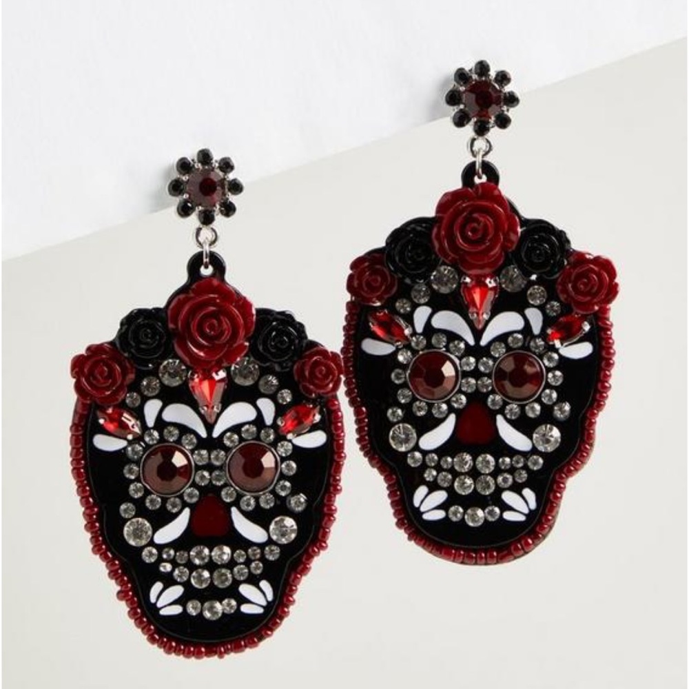 NEW TORRID BRAND SUGAR SKULL EARRINGS